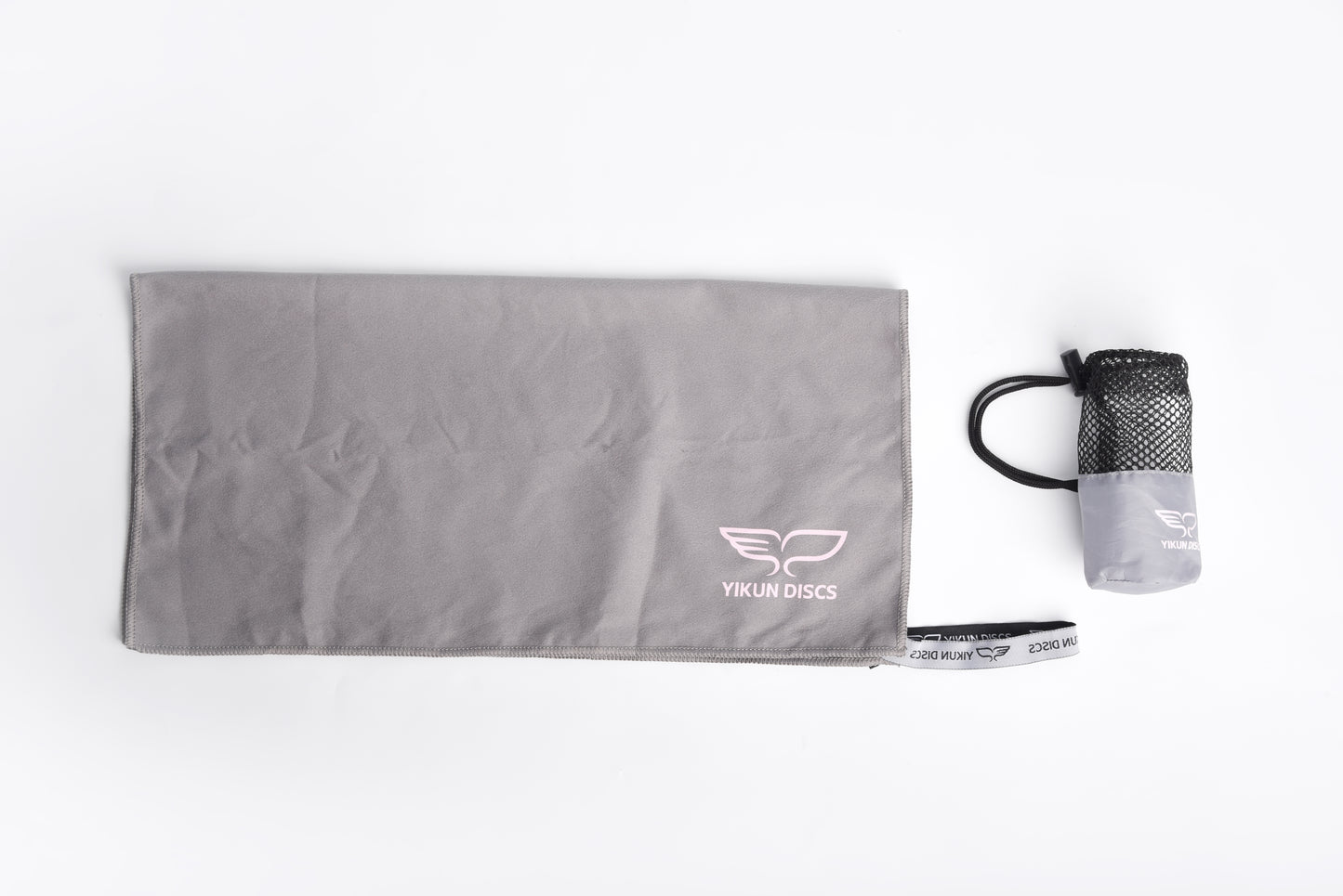 Disc Golf Towel - Tournament-Ready Dry & Grip